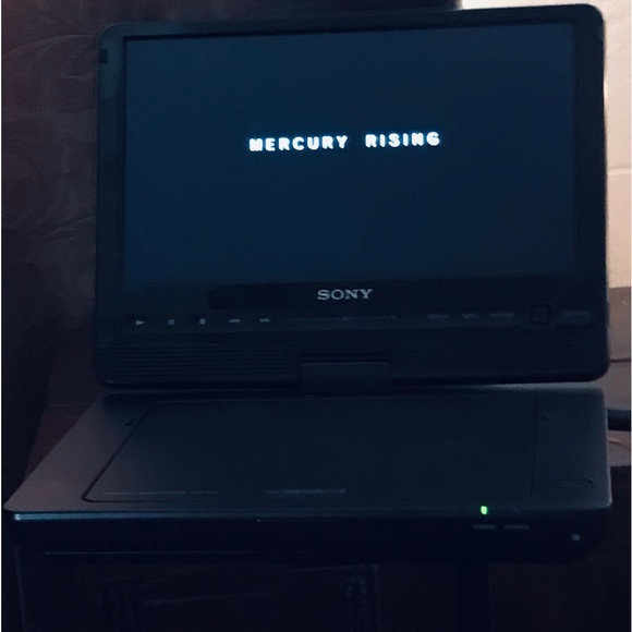 12 Monkeys, Mercury Rising, & The Jackal 📀 DVD - Picture 7 of 8